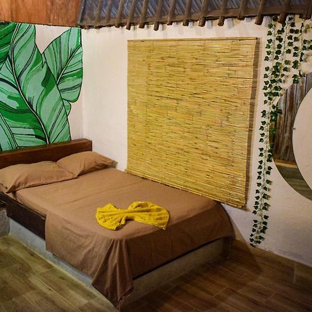 Hotel El Delfin Monterrico Exterior photo